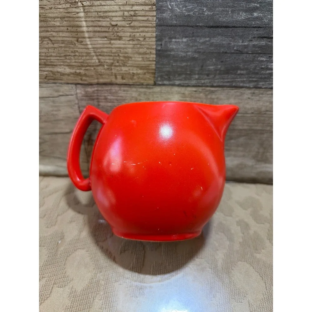 Unbranded vintage ceramic